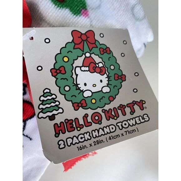 Set Of 2 Sanrio Hello Kitty Christmas Tree SanTa Suit Hand Towels NEW - Picture 2 of 10